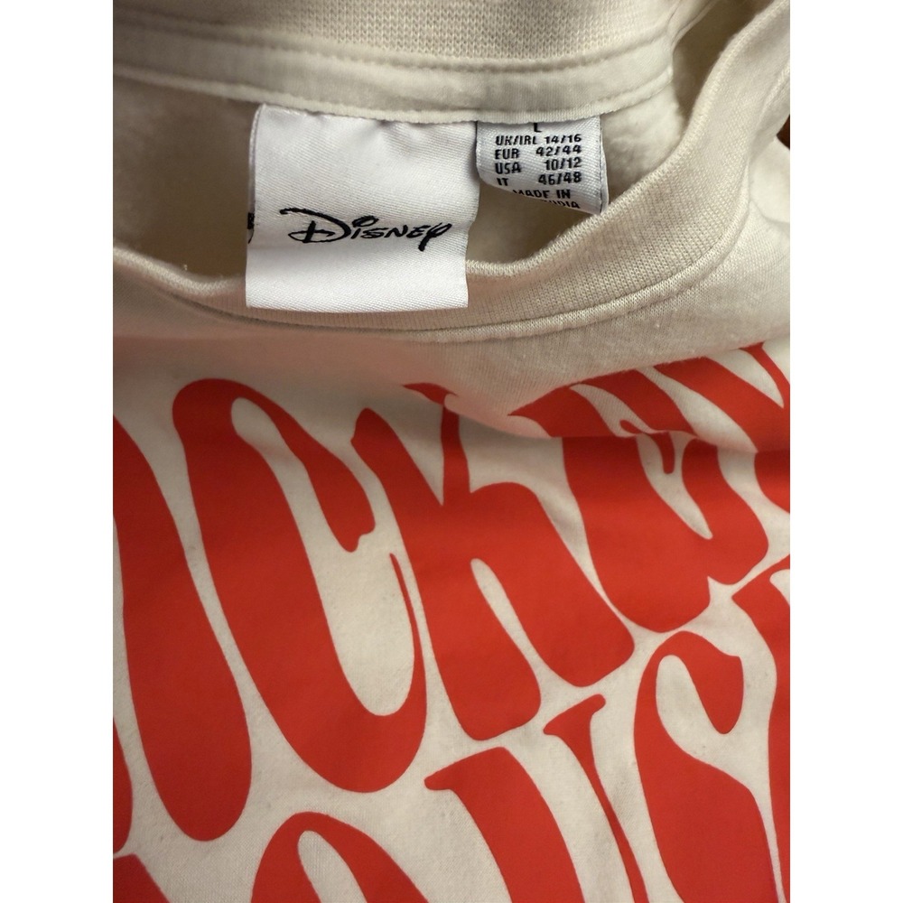 Disney Mickey Mouse Red Heart Beige Cream Crewneck Sweatshirt Large - Picture 2 of 5